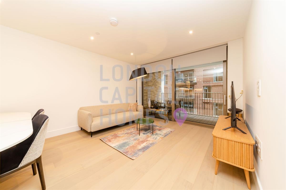 1 bed property in Salisbury House, 5 Palmer Road, London